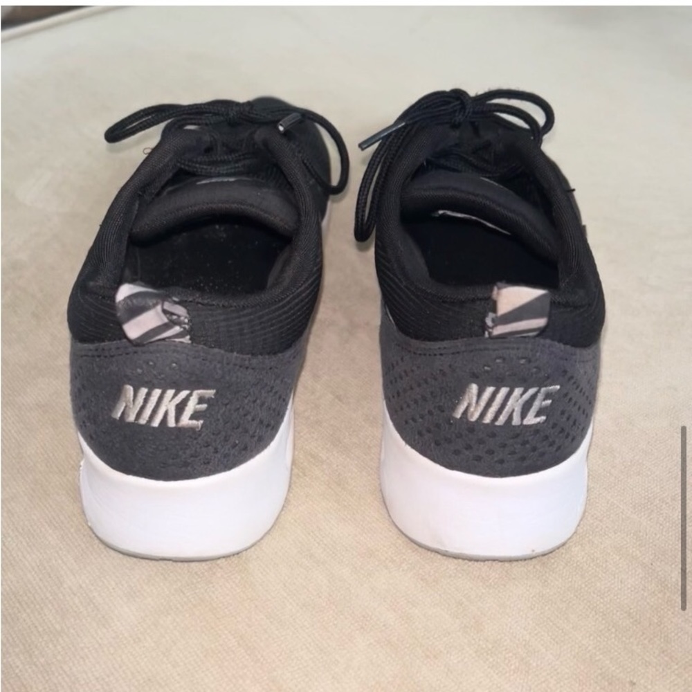 Nike Air Max Thea black/white/gray Womens size 9.5 - Picture 5 of 5